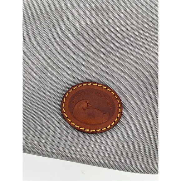 Dooney & Bourke Womens Pouchette Nylon Crossbody Bag Purse Gray Leather Brown - Picture 5 of 16